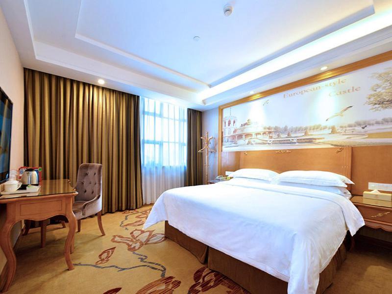 Vienna Classic Hotel Shenzhen Bantian Wuhe Avenue Exterior foto